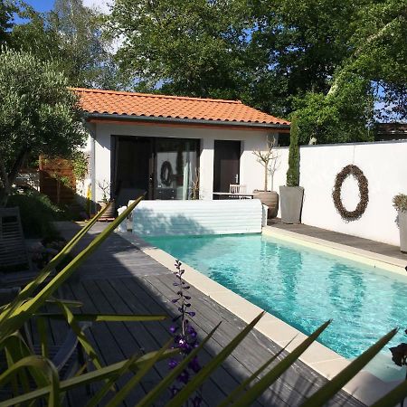 La Casa Bonita Bed and Breakfast Martignas-sur-Jalle Εξωτερικό φωτογραφία