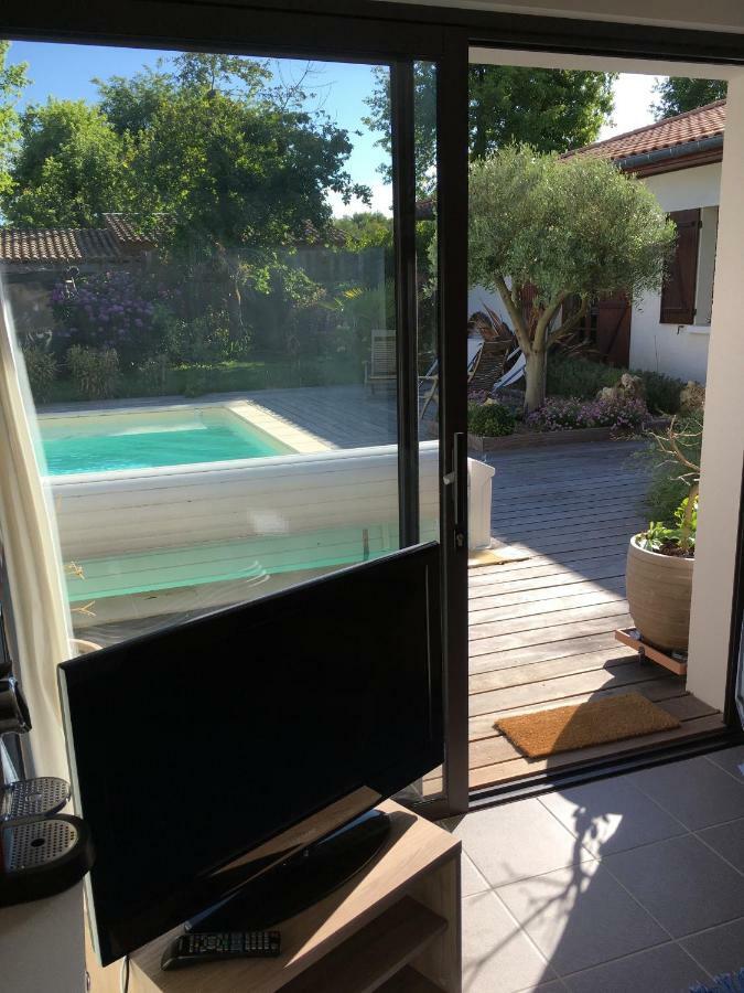 La Casa Bonita Bed and Breakfast Martignas-sur-Jalle Εξωτερικό φωτογραφία